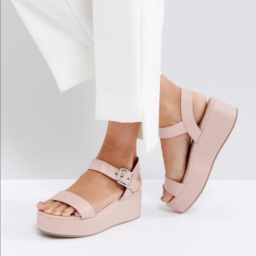 👡👡Asos toucan wedge sandals 🌈